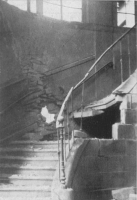 Treppenhaus im Bahnhof